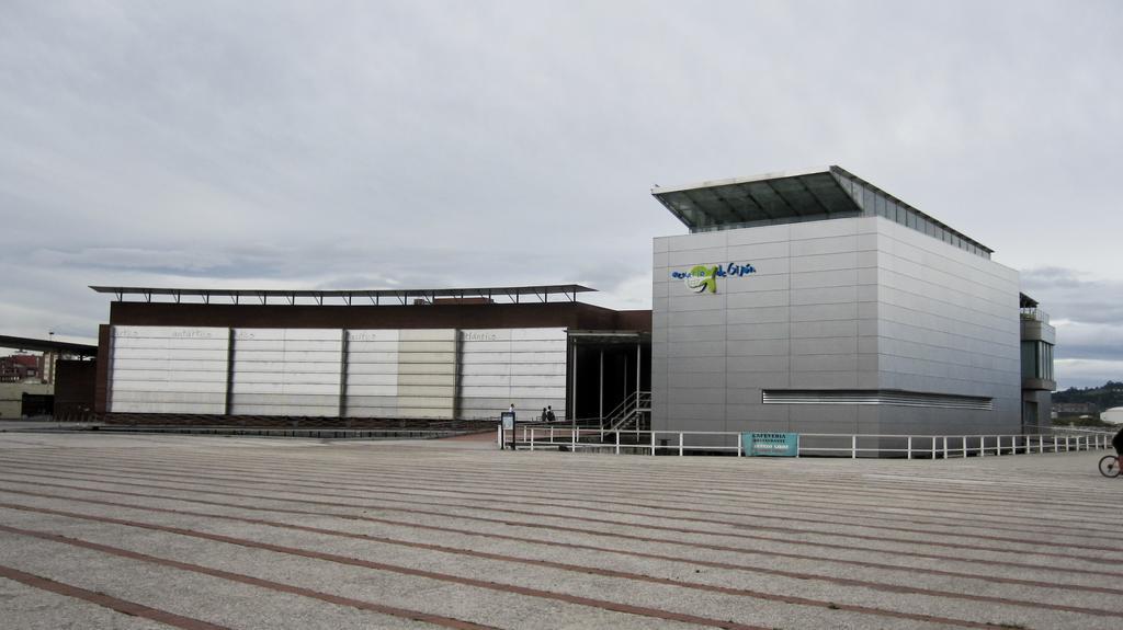Espacio Gijon Poniente Extérieur photo
