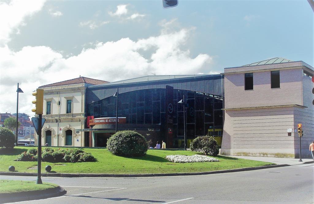 Espacio Gijon Poniente Extérieur photo